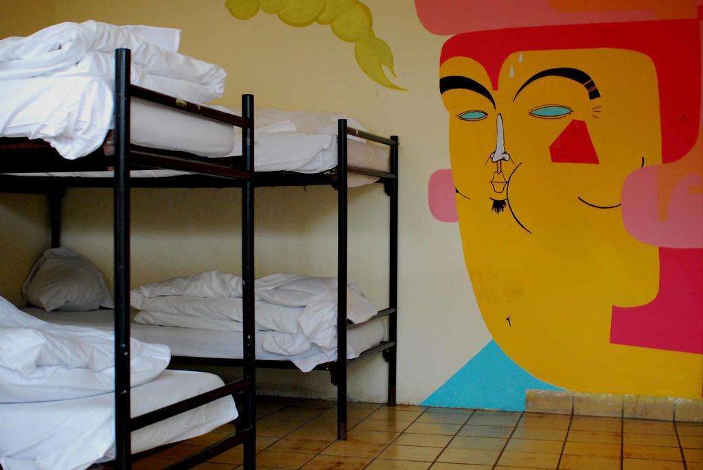 Bob'S Youth Hostel Амстердам Стая снимка